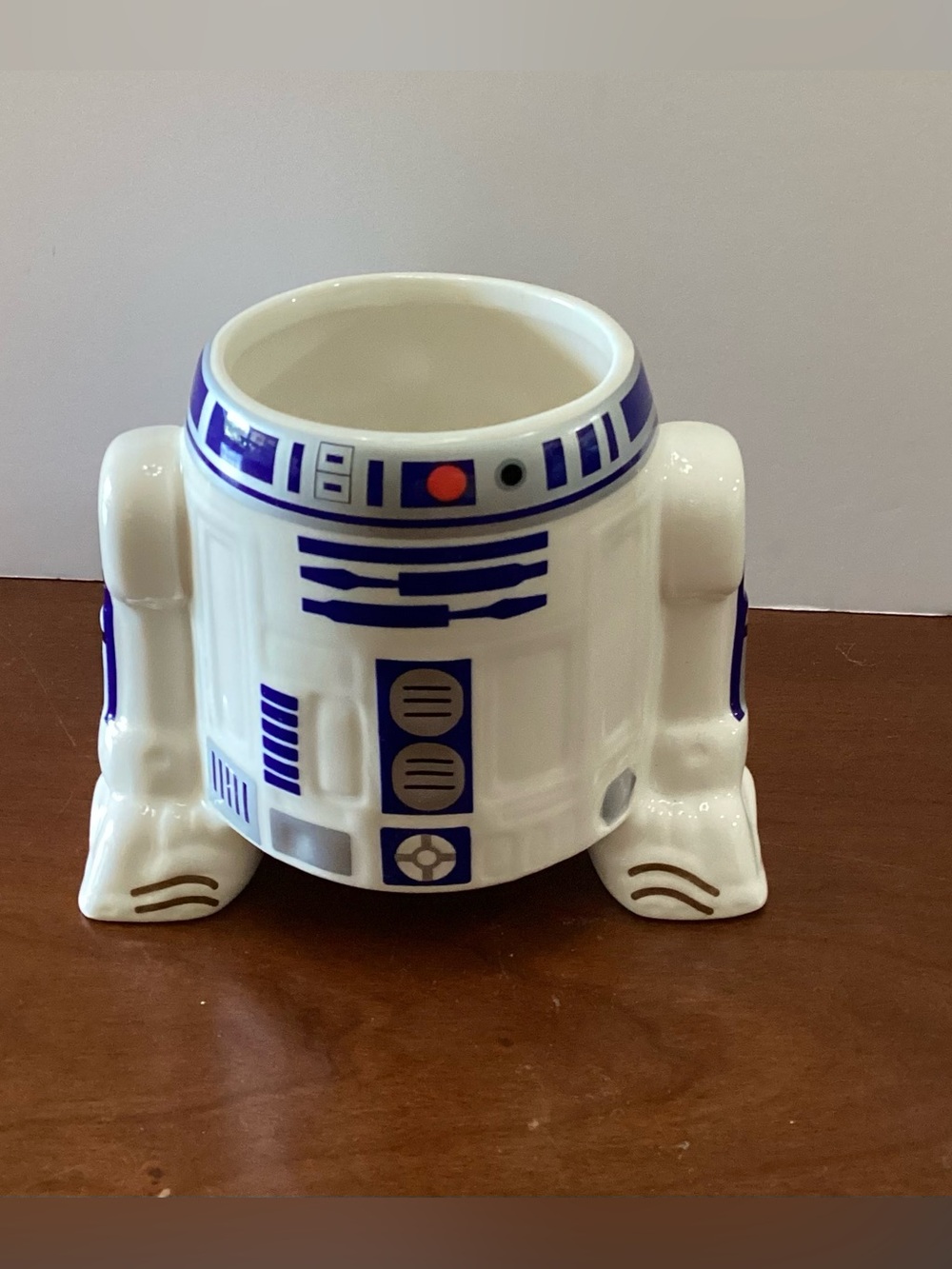 Star Wars R2 D2 Mug